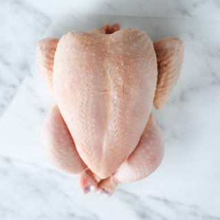 Poulet entier élevé aux grains